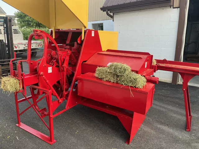 Stationary Mini-Baler image 2