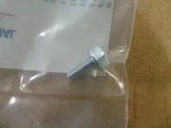 SCREW            Part #392696