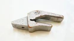 SHANK,CAST LH (A Part #77700-05312