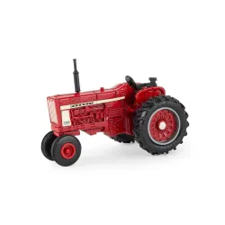 1:64 Farmall 806 Part #ZFN44447