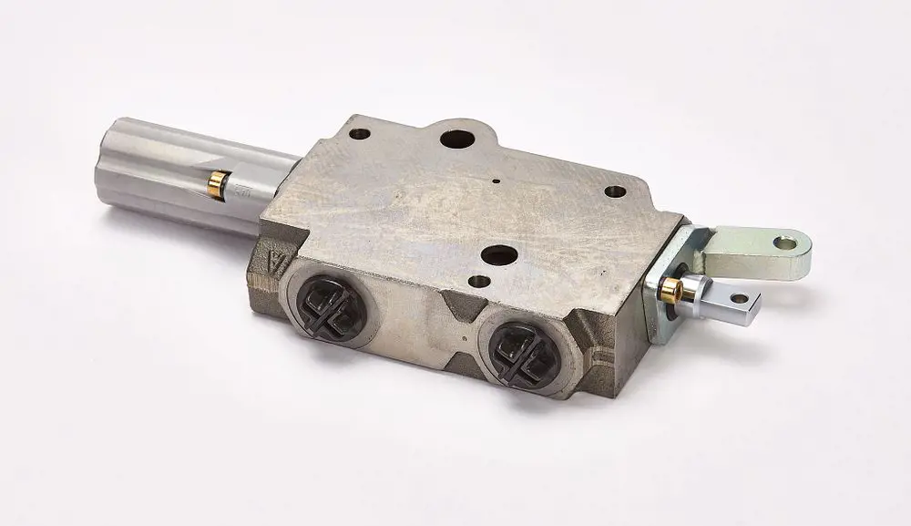 New Holland #87597108 DISTRIBUTOR