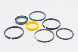 Kubota #7J417-63400 KIT SEAL 1