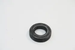 RS80 Transmission Output Seal Part #590100301