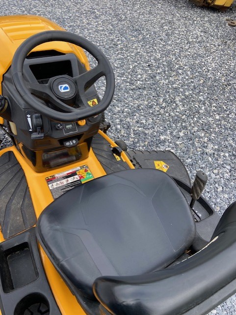 Cub Cadet LX46
