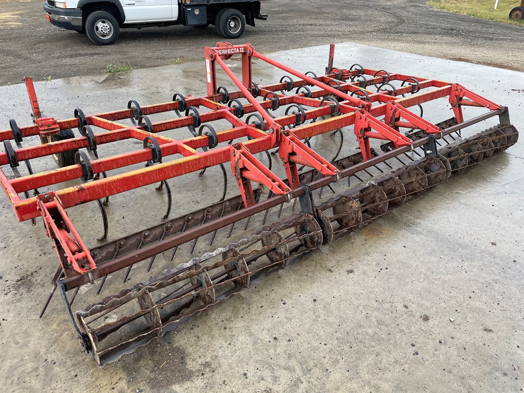 Unverferth Perfecta II