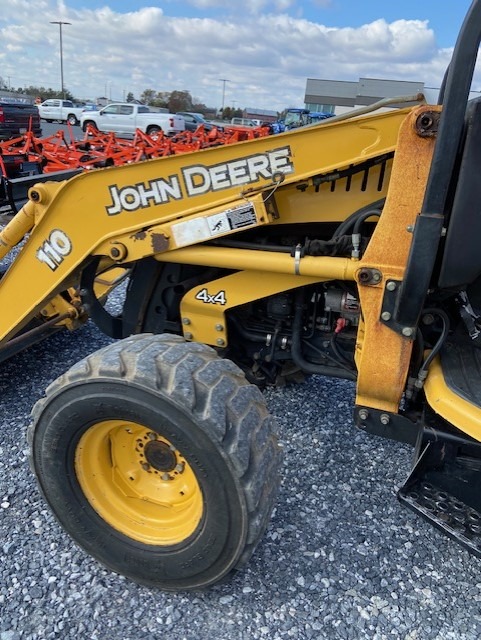 John Deere 110