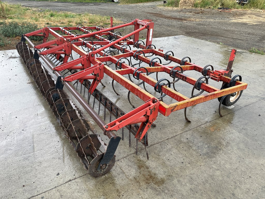 Unverferth Perfecta II