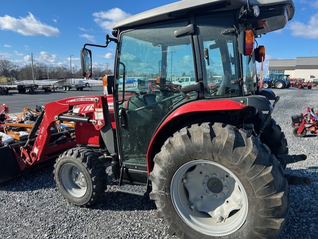 Massey Ferguson 1736