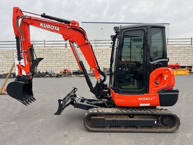 Kubota KX040-4R3AP