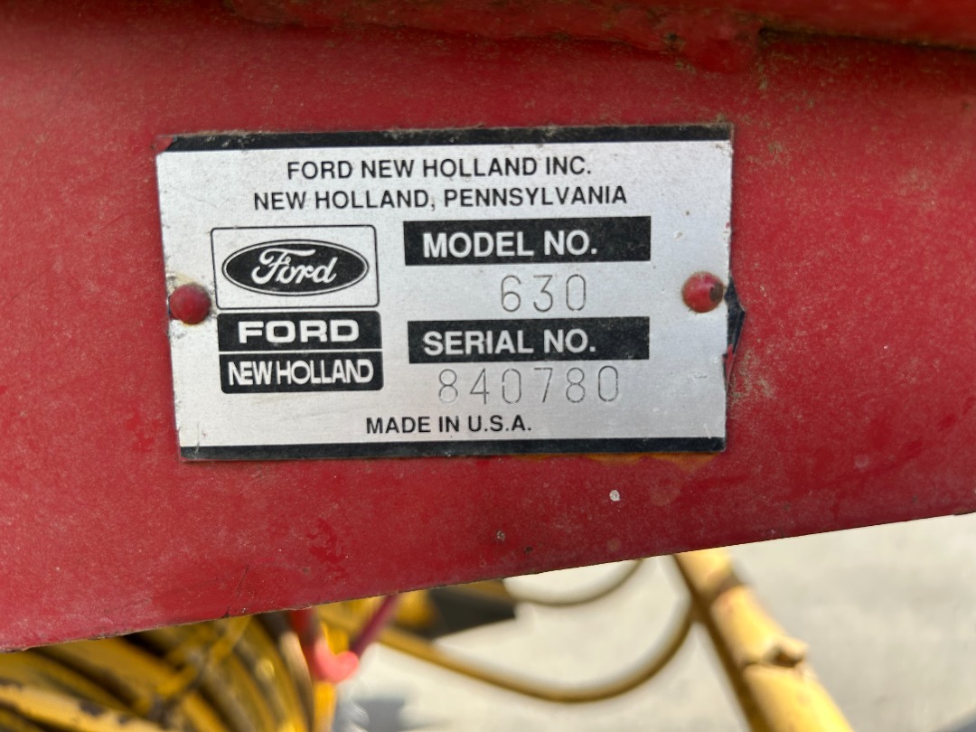 New Holland 630