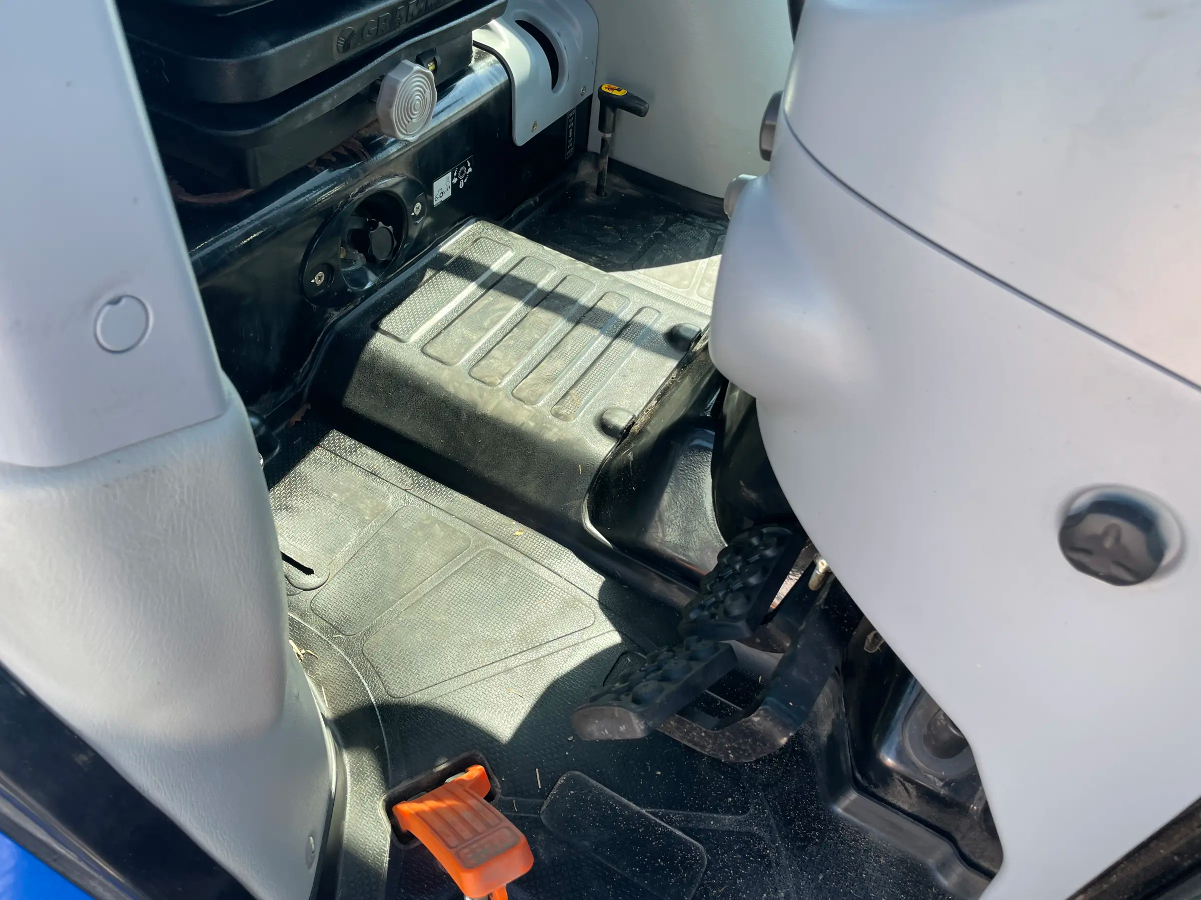 New Holland Boomer 50