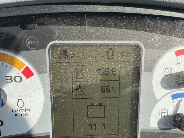 New Holland Workmaster 105