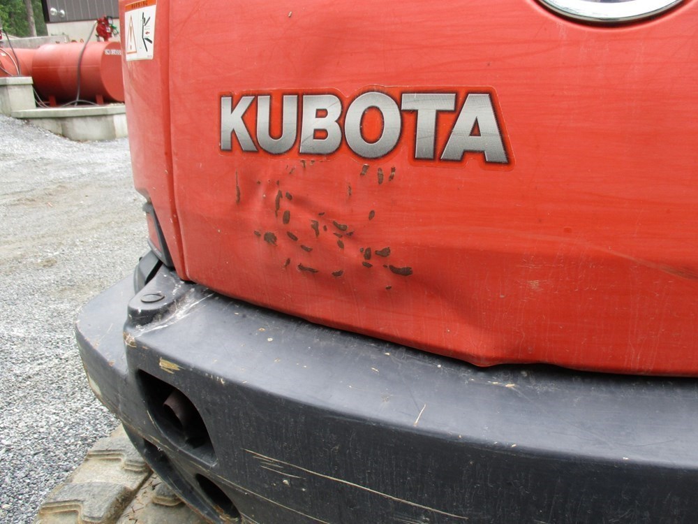 Kubota KX057