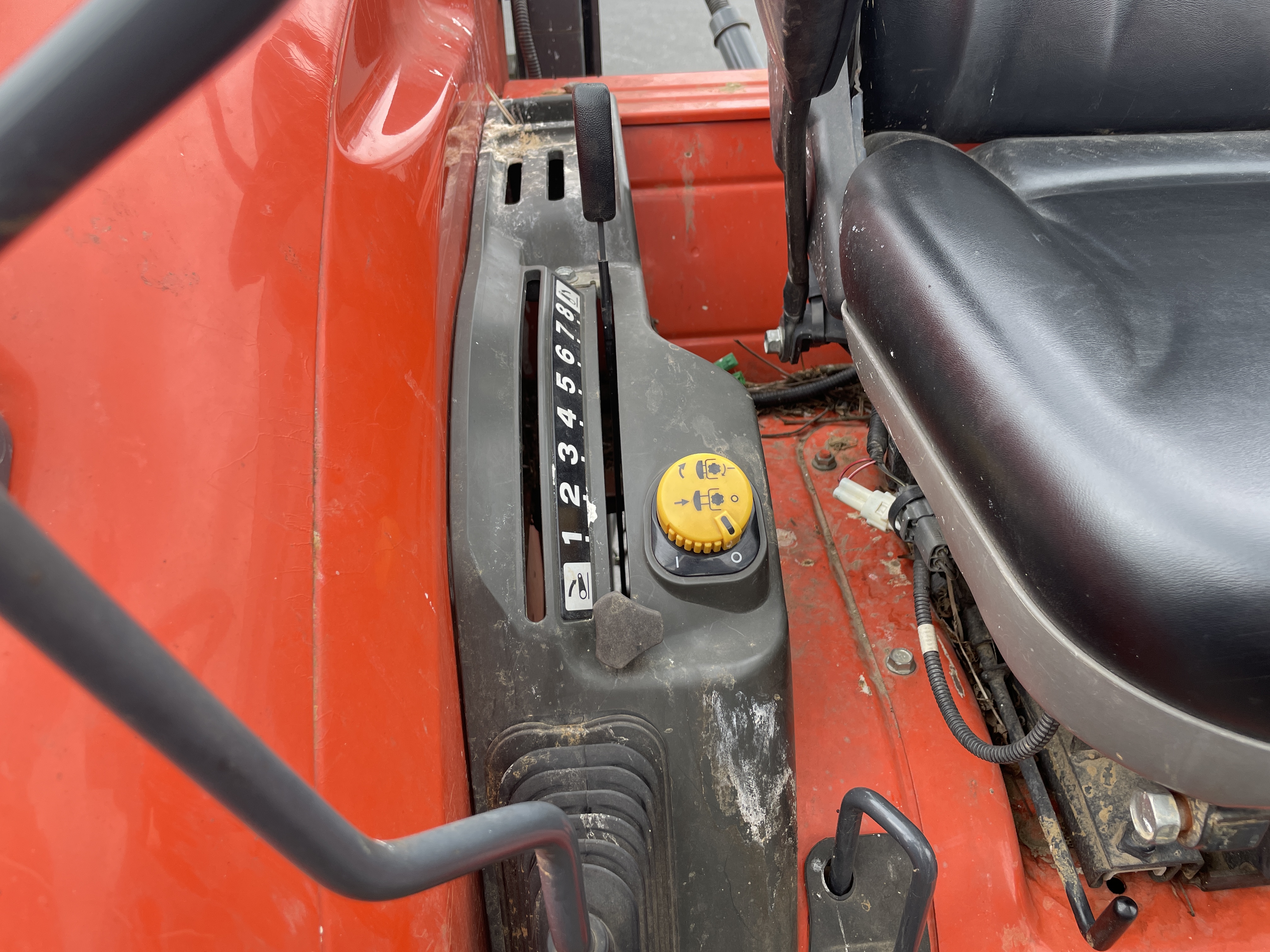 Kubota L4240