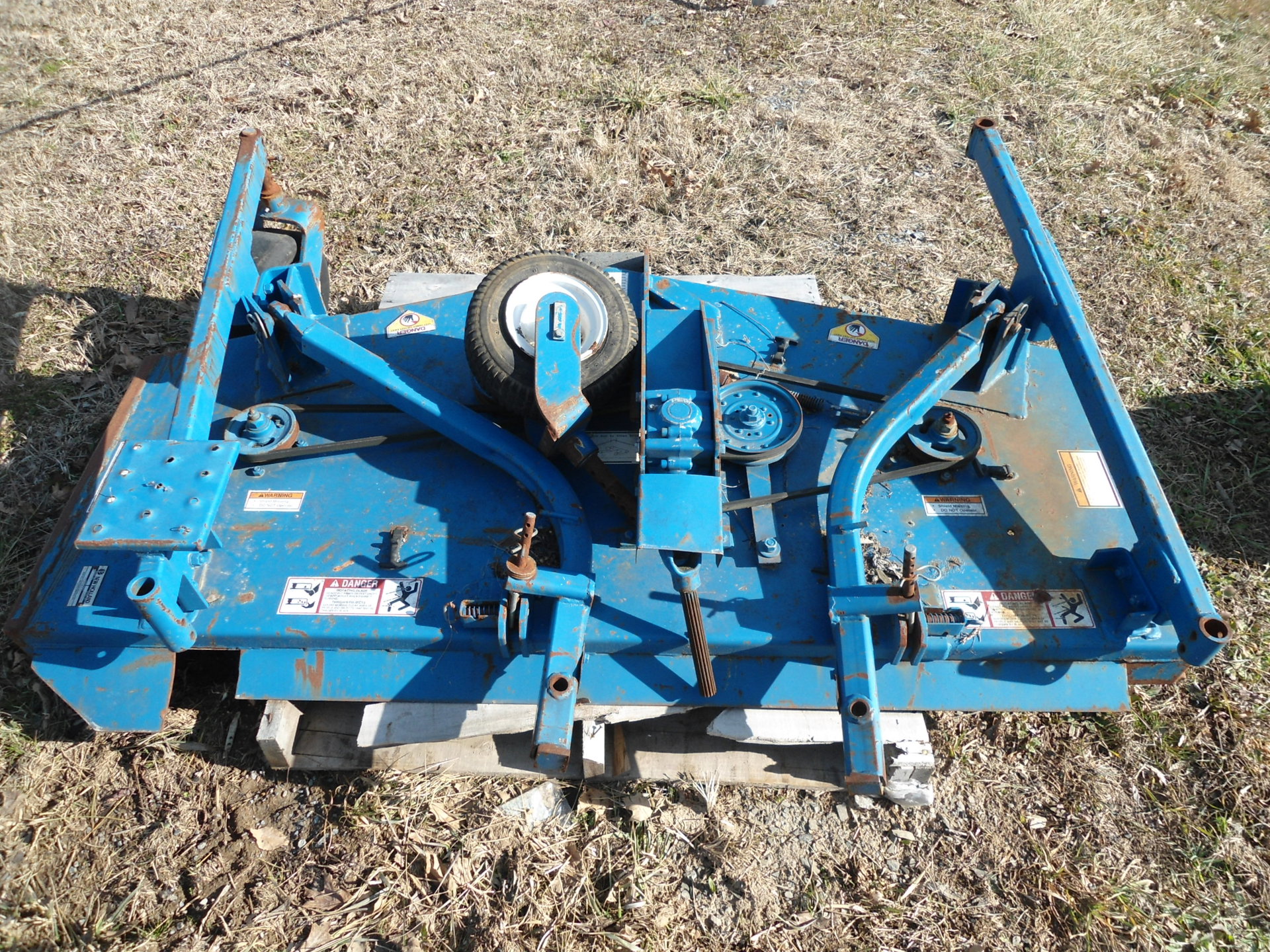 New Holland CM274