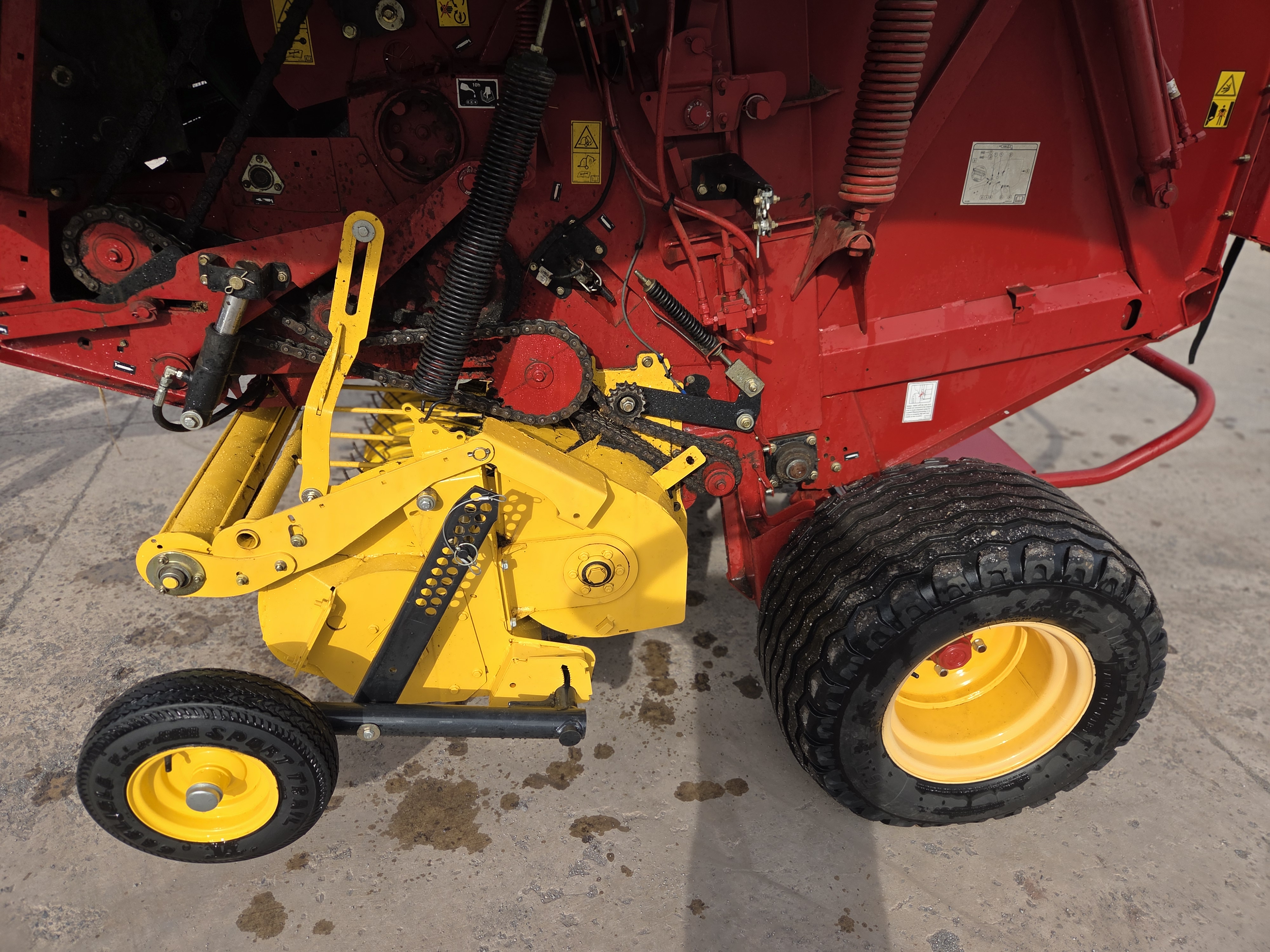 New Holland ROLL-BELT 450SN