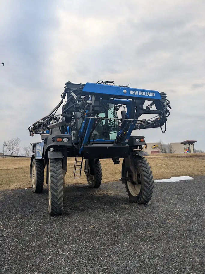 New Holland SP.333F