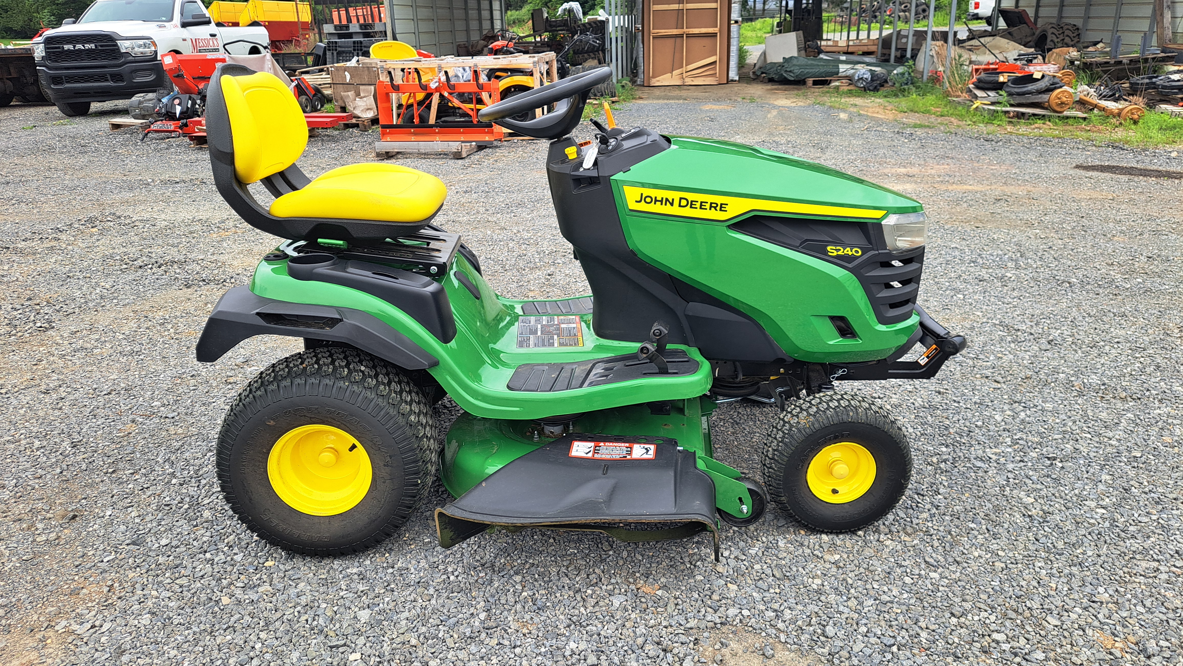 John Deere S240