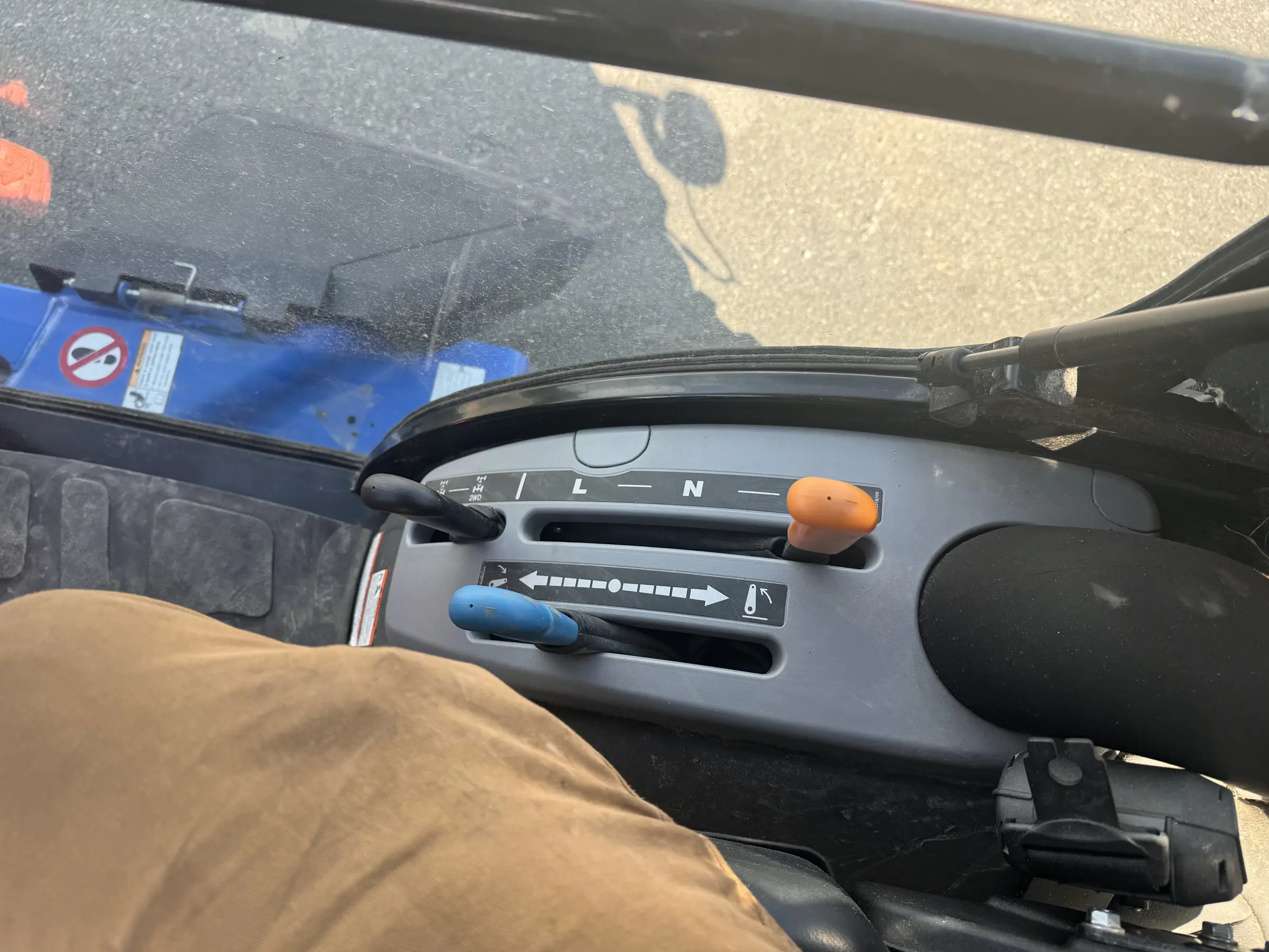 New Holland 25S