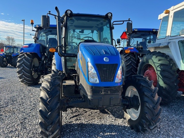 New Holland Workmaster 105