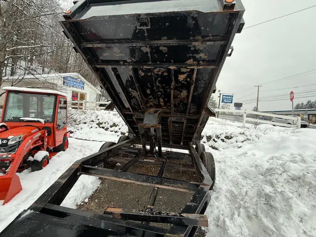 Load Trail DT8314072