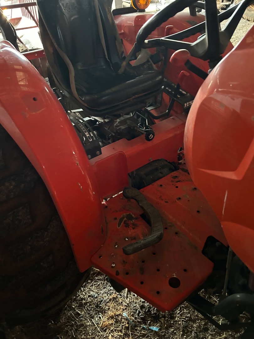 Kubota L4701HST