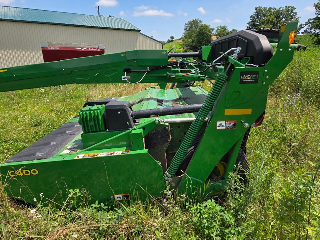 John Deere C400