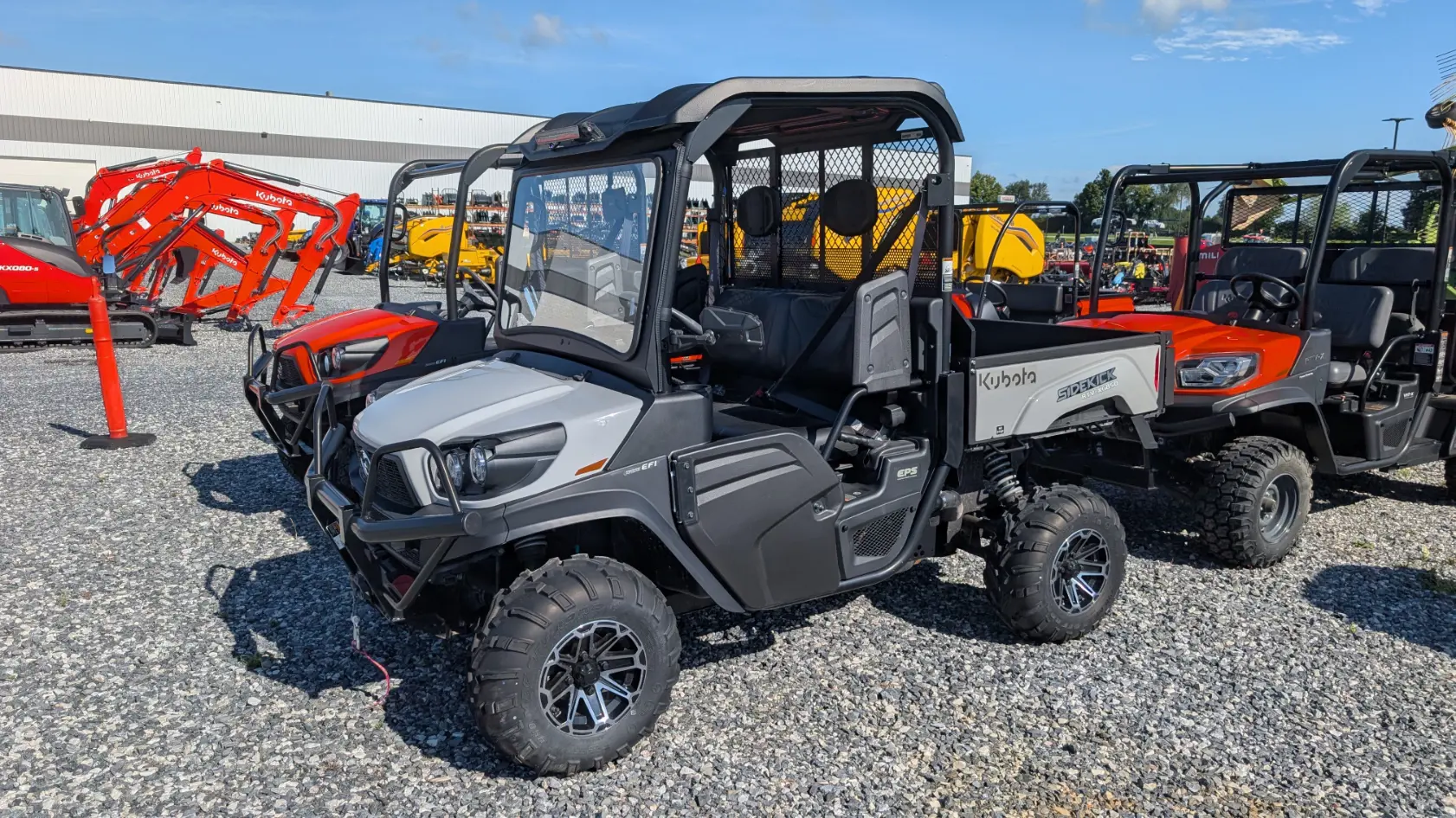 Kubota RTVXG850GLAS24-A