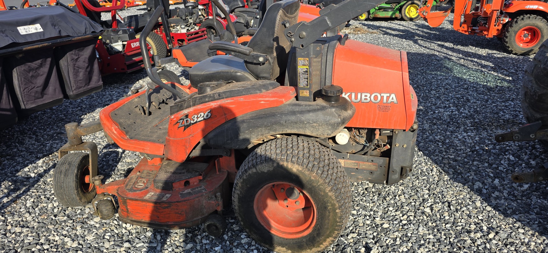 Kubota ZD326P-60