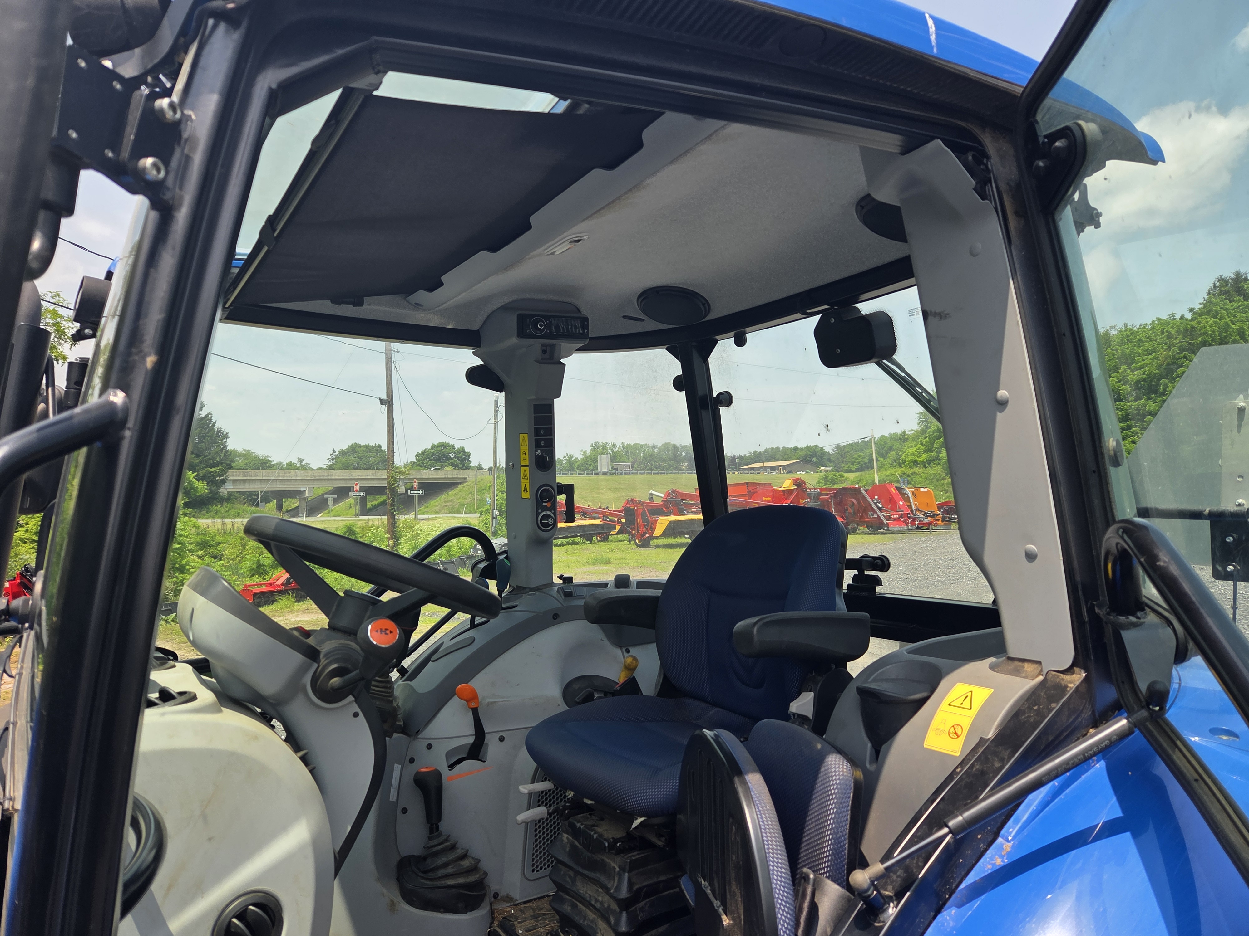 New Holland 75