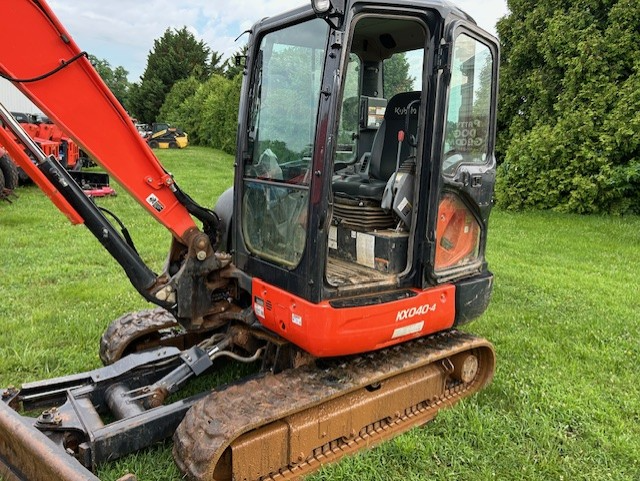 Kubota KX040-4R3A