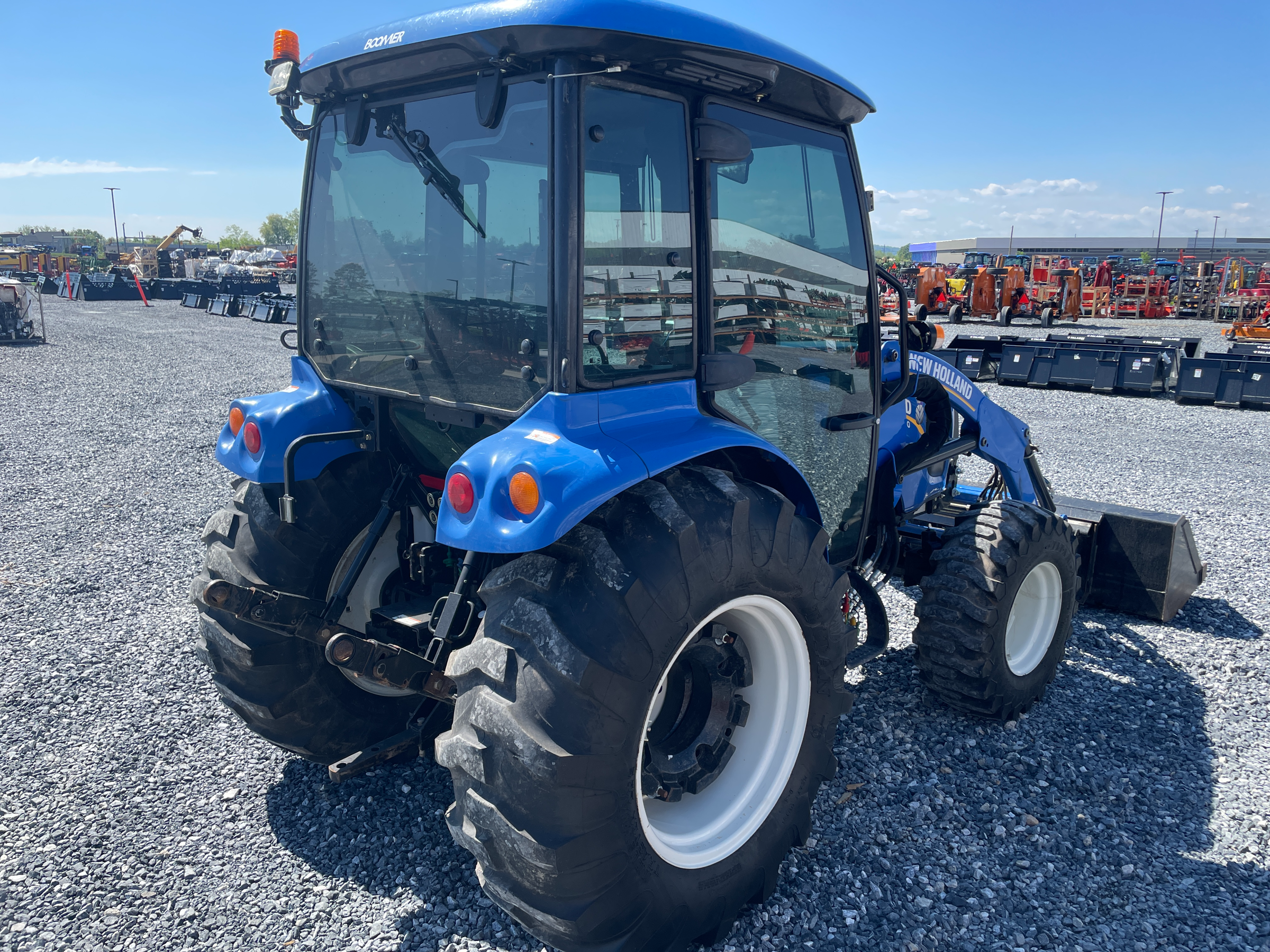New Holland Boomer 50