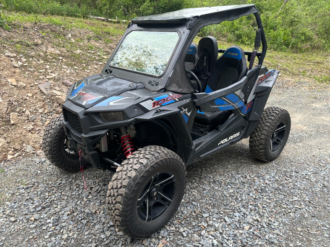 Polaris Rzr
