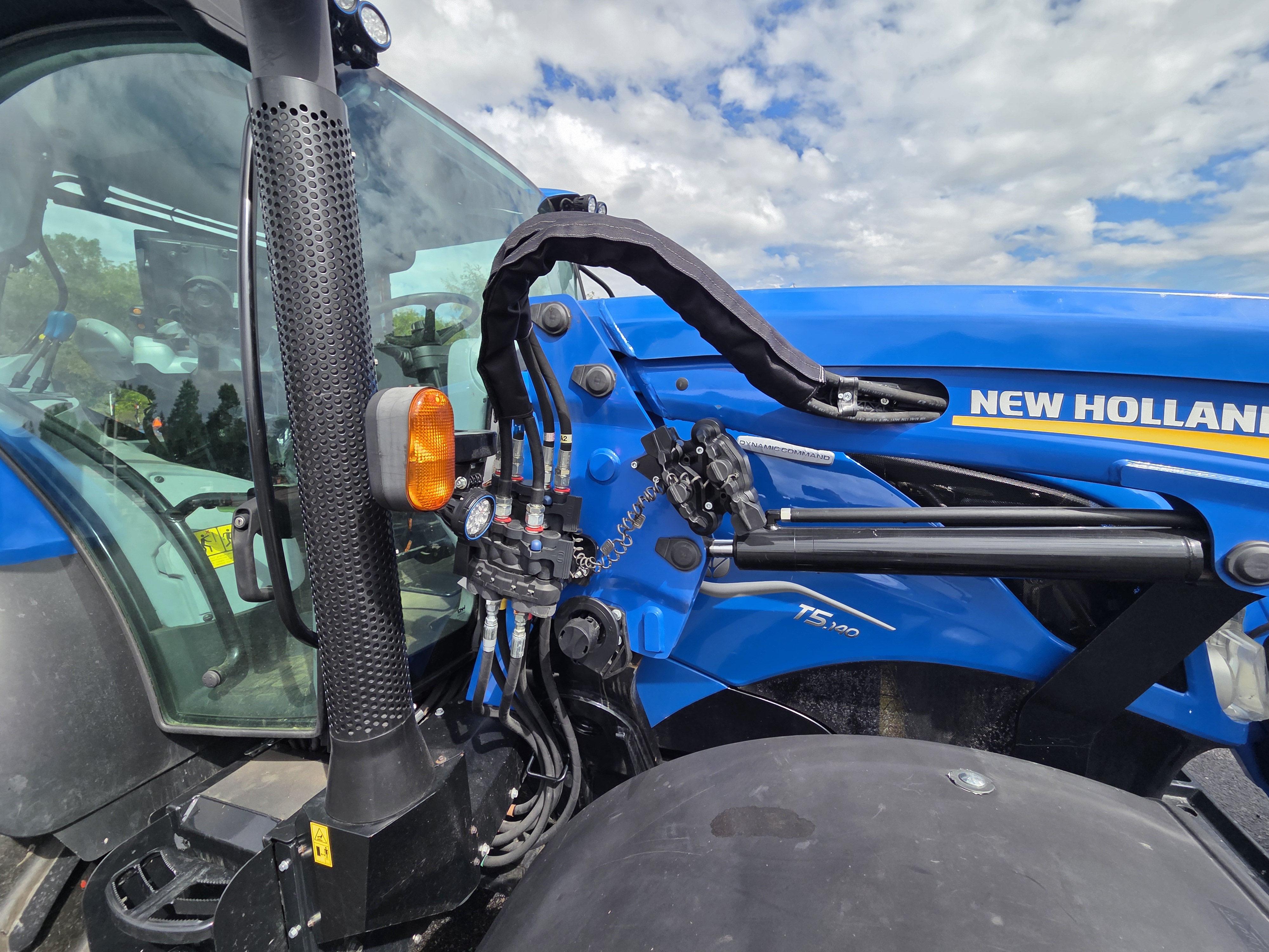 New Holland T5.140