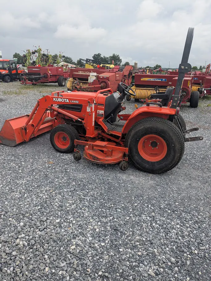 Kubota B2710HSD