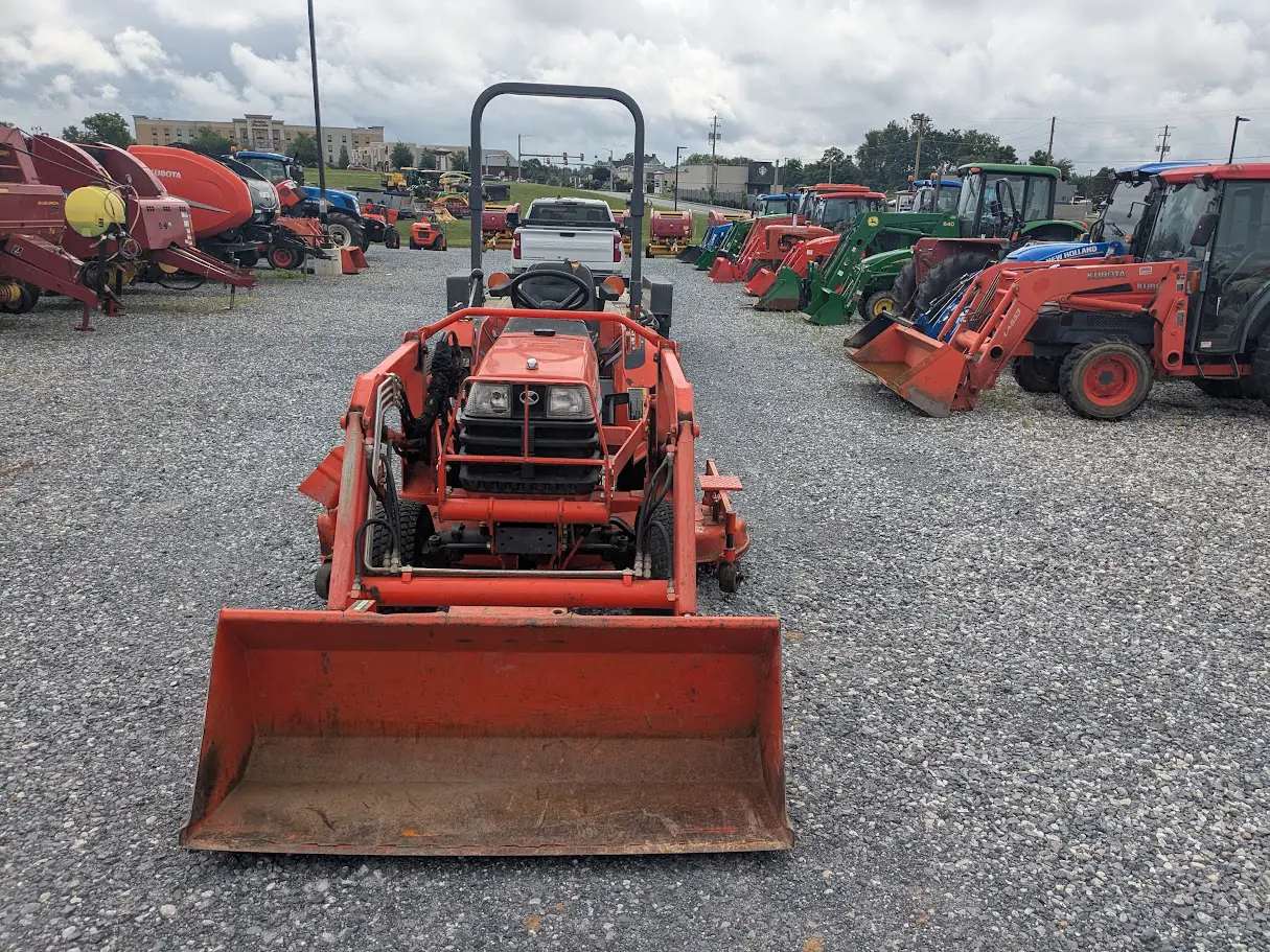 Kubota B2710HSD