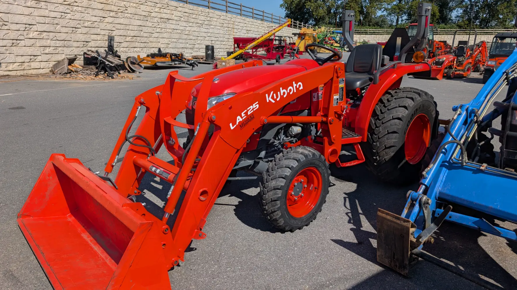 Kubota L2501HST