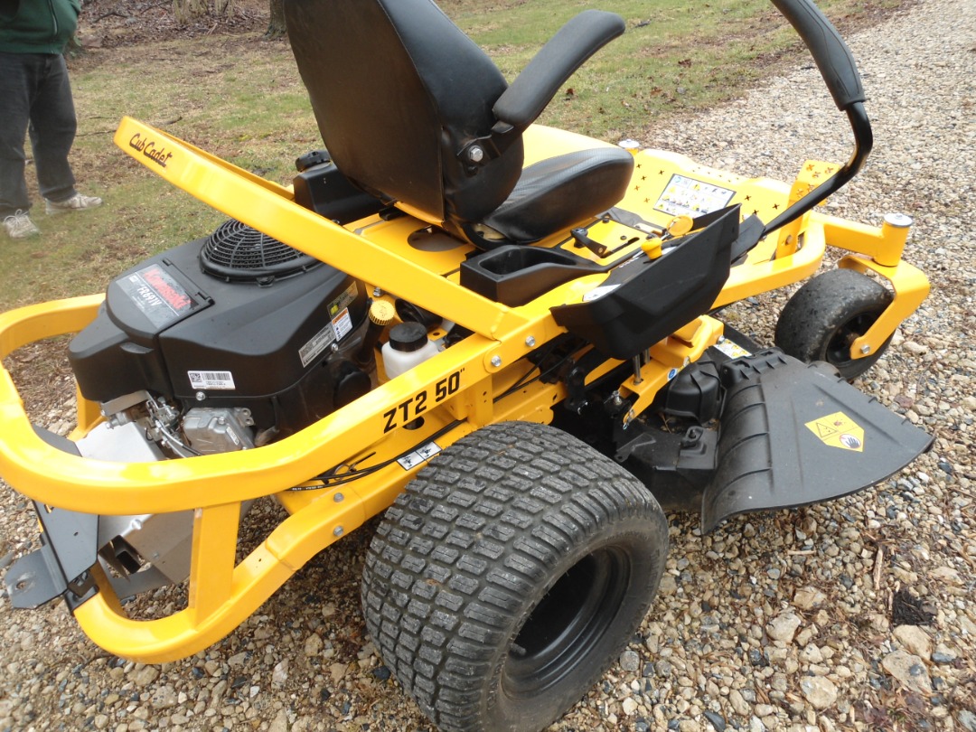 Used Cub Cadet ZT2 50