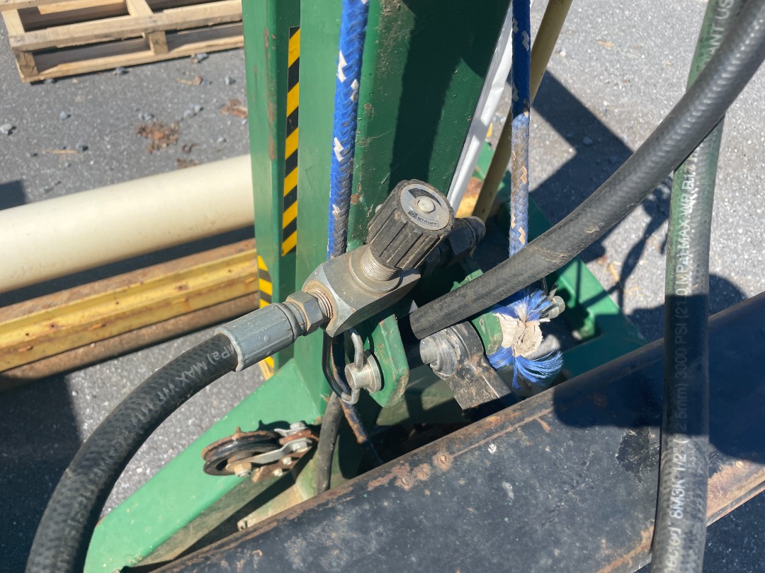 Meadow View Welding Roll N Wrap