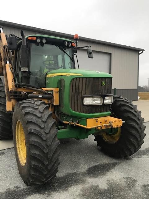 John Deere 7320