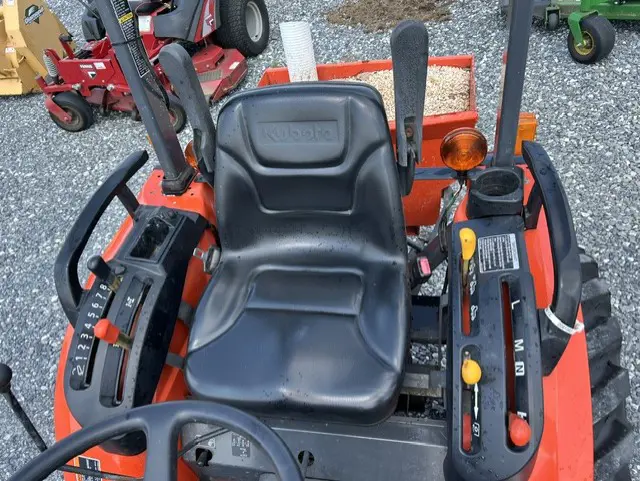 Kubota B2650HSD
