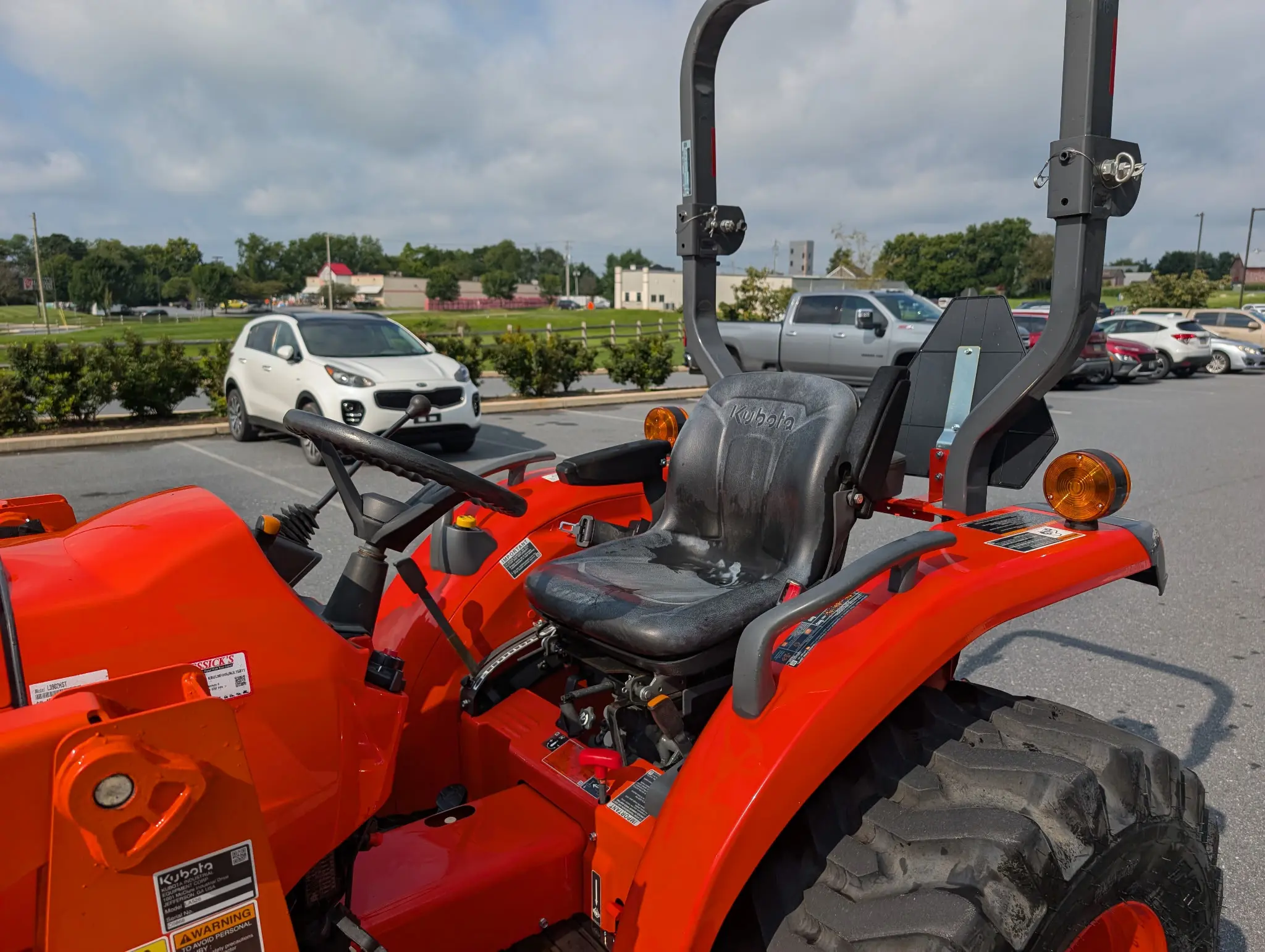 Kubota L3902HST-50