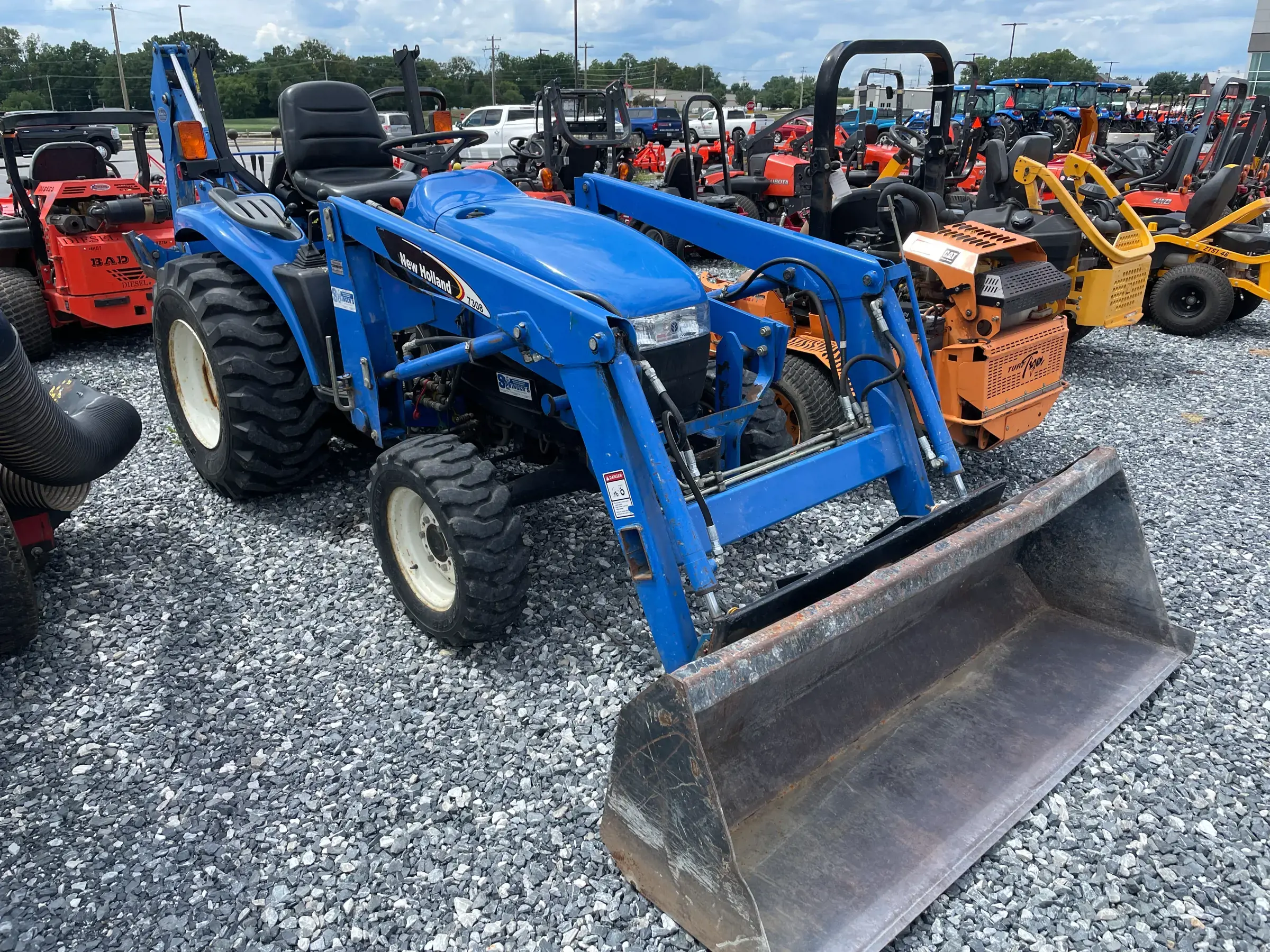 New Holland TC29D