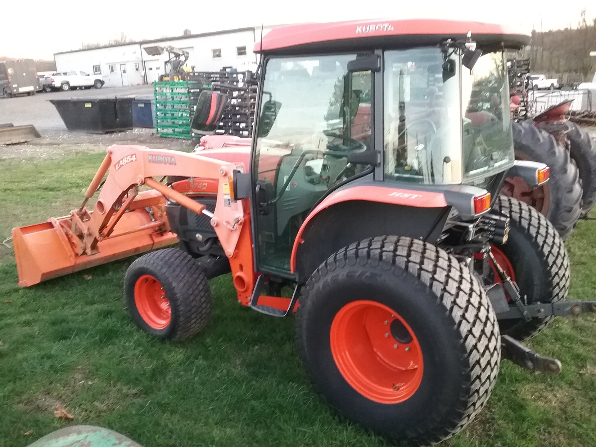 Kubota L5740HSTC