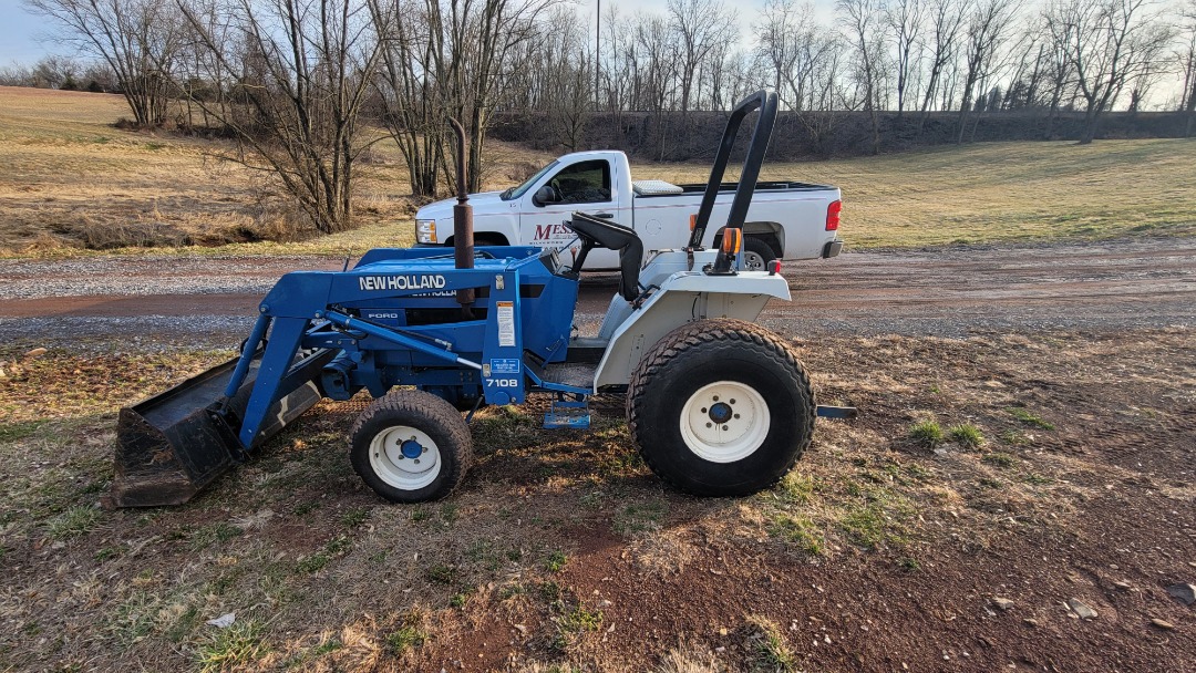 New Holland 1720