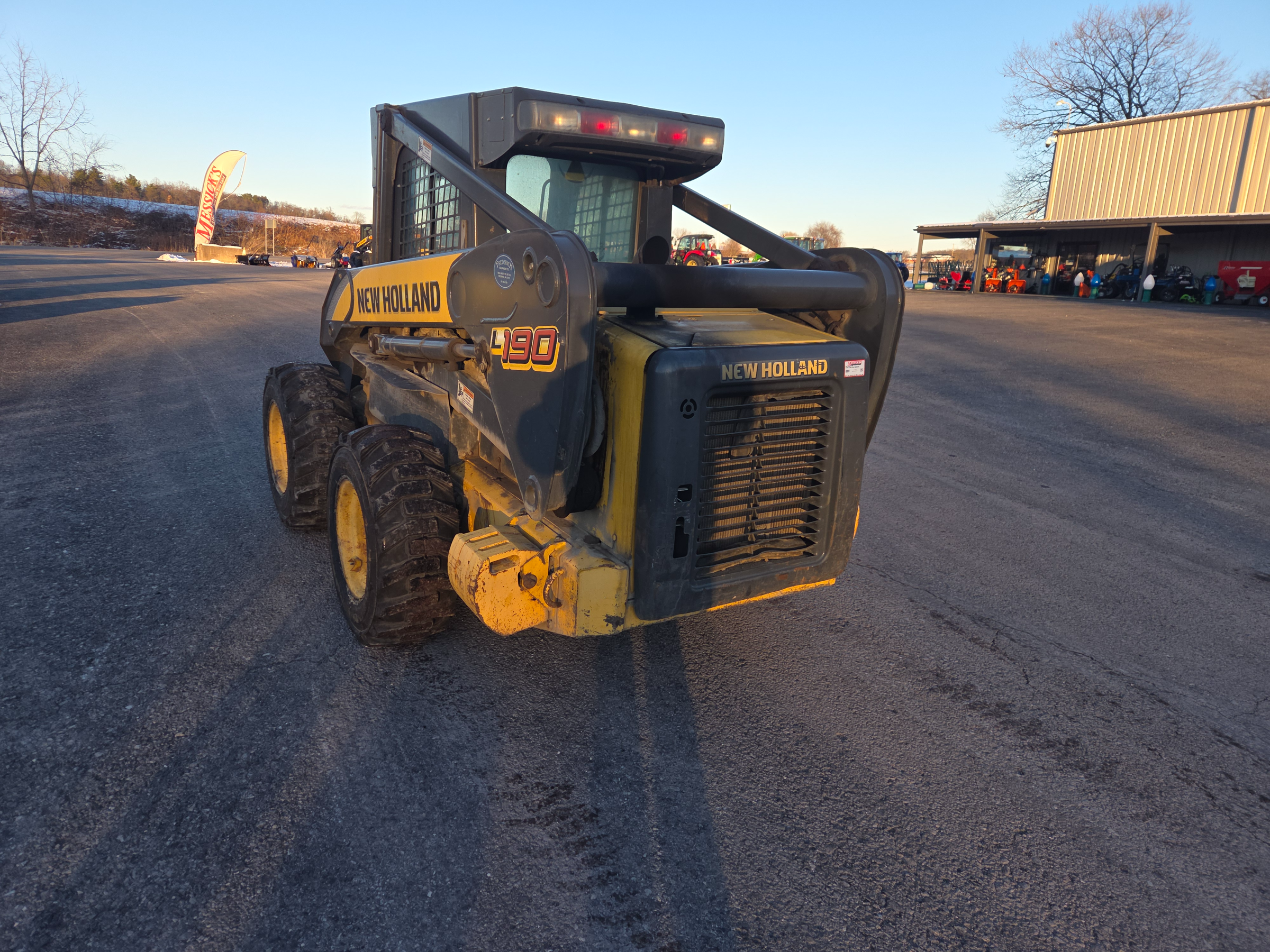 New Holland L190