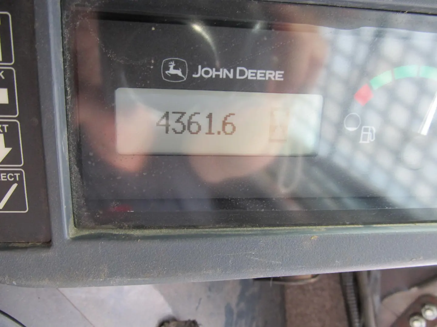 John Deere 333D