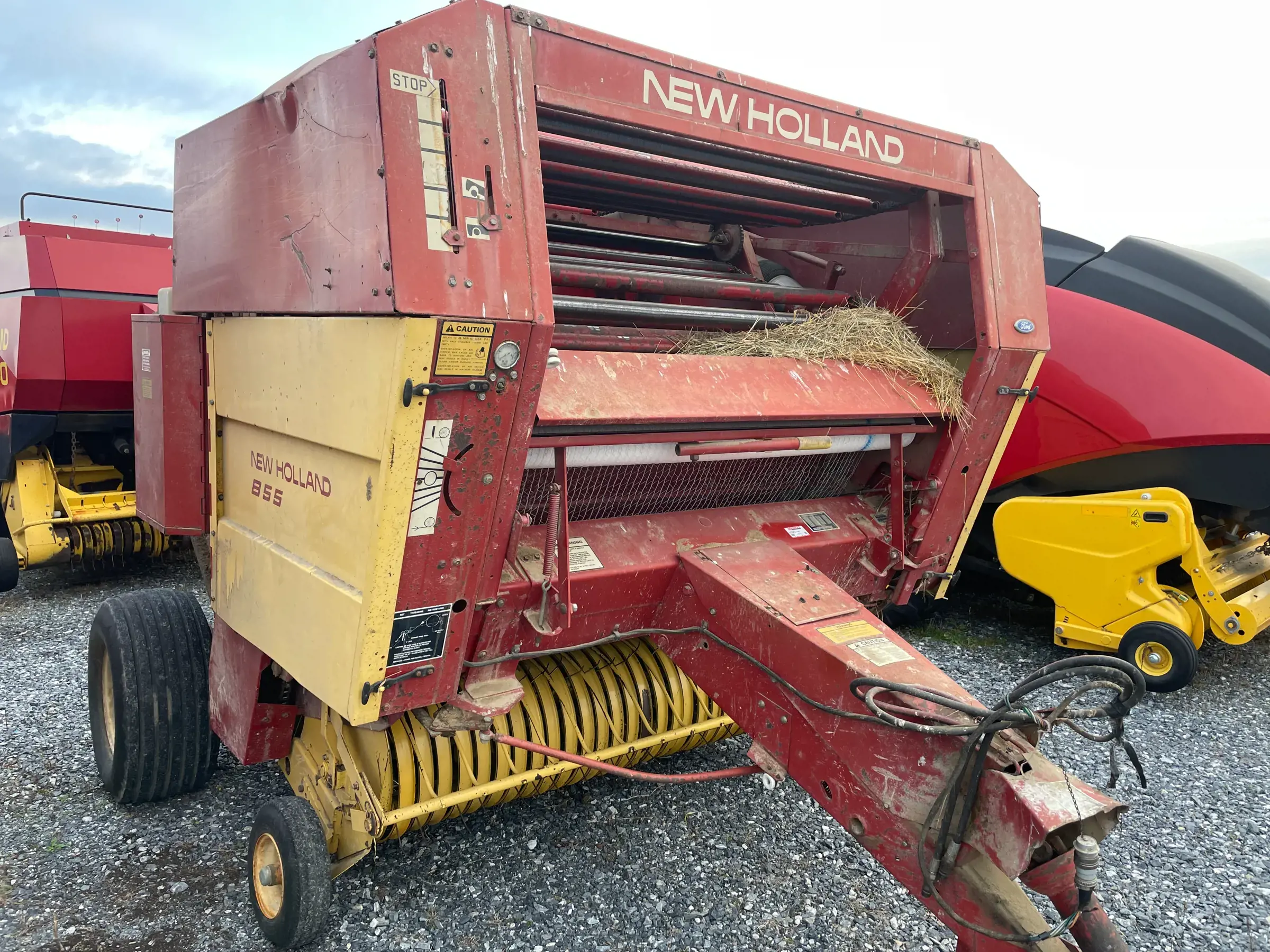 Used New Holland 855