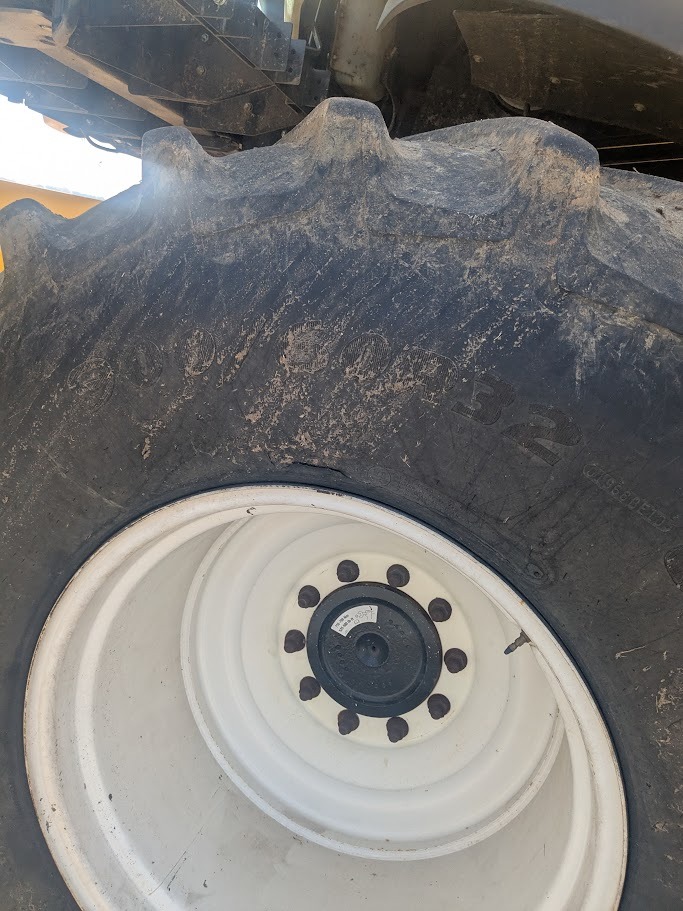 New Holland CR9040
