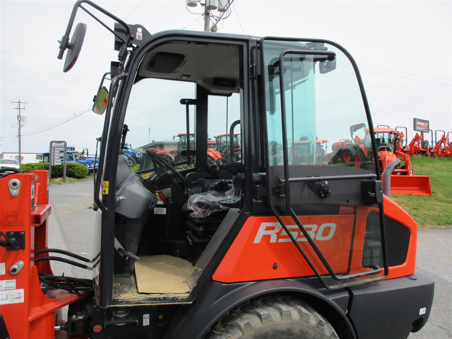 Kubota R530R43